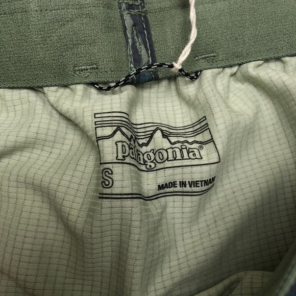 Patagonia Men's Baggies Naturals 'Rain Forest' Shorts 58056 size S - Picture 4 of 5